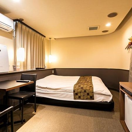 Hotel Double Funabashi Buitenkant foto