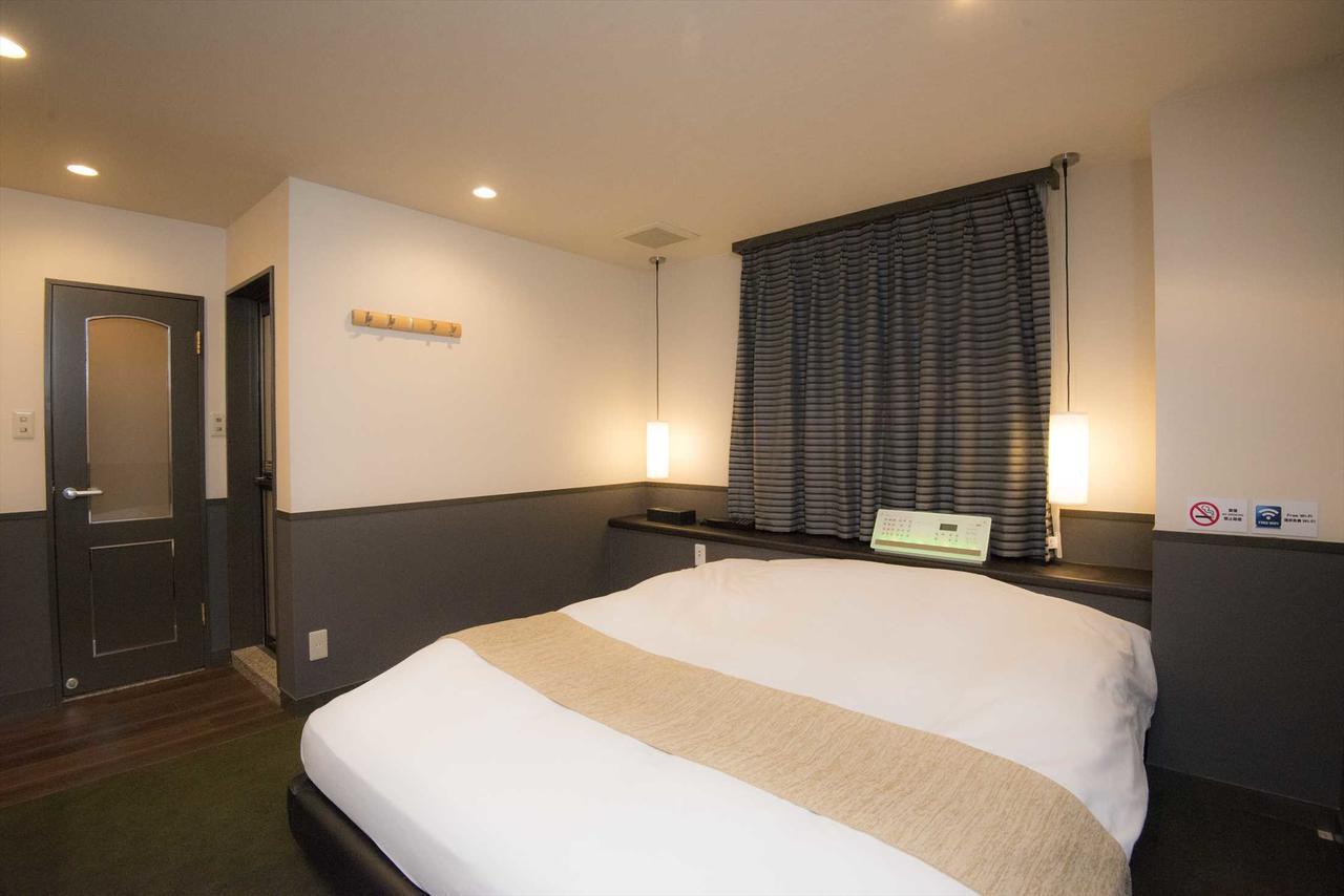 Hotel Double Funabashi Buitenkant foto
