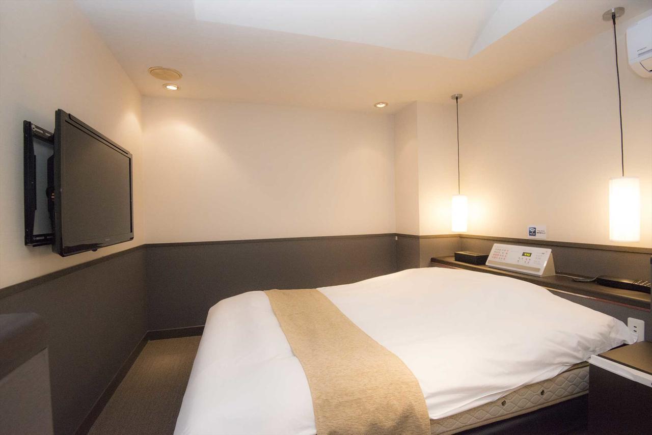 Hotel Double Funabashi Buitenkant foto