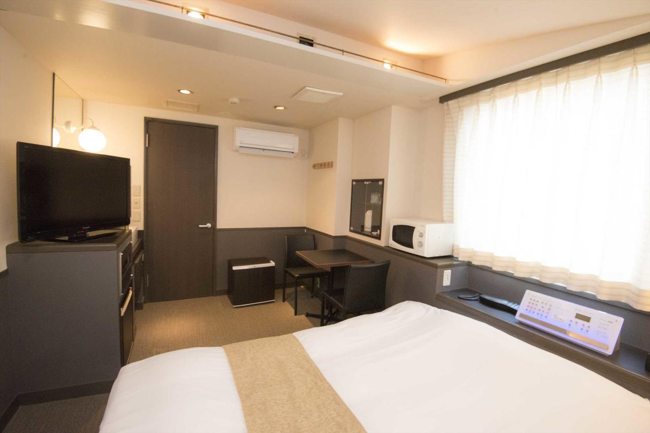 Hotel Double Funabashi Buitenkant foto